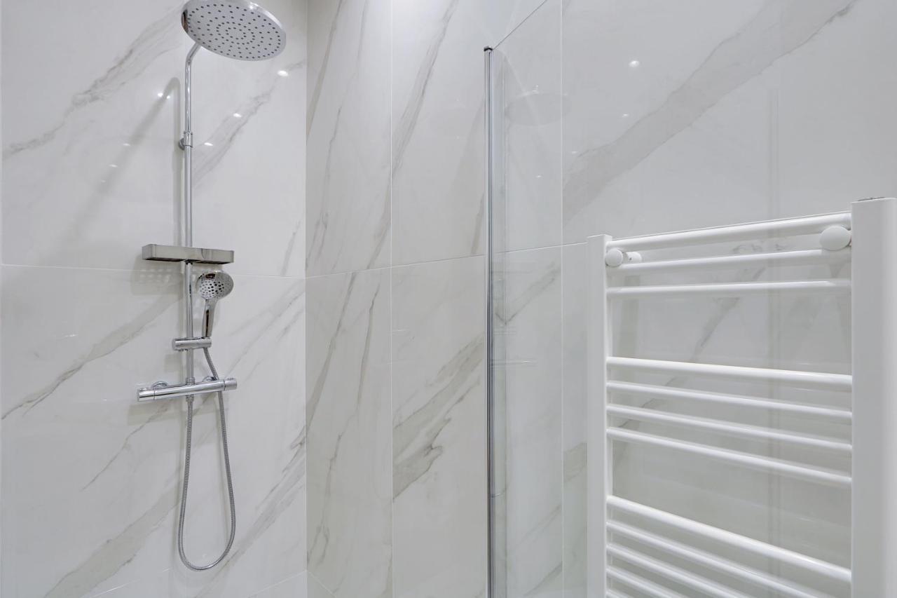 Pick A Flat'S Apartment In Neuilly Sur Seine - Avenue Charles De Gaulle Esterno foto