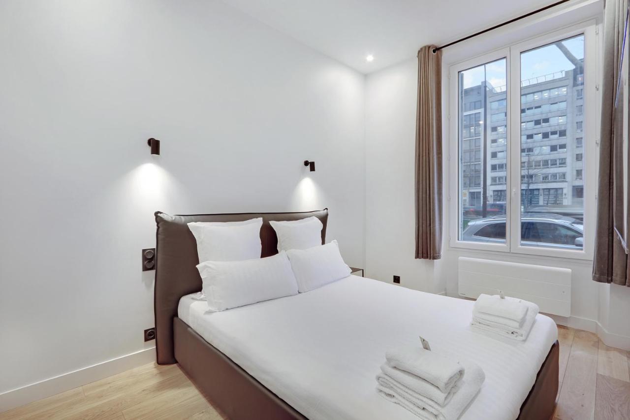 Pick A Flat'S Apartment In Neuilly Sur Seine - Avenue Charles De Gaulle Esterno foto